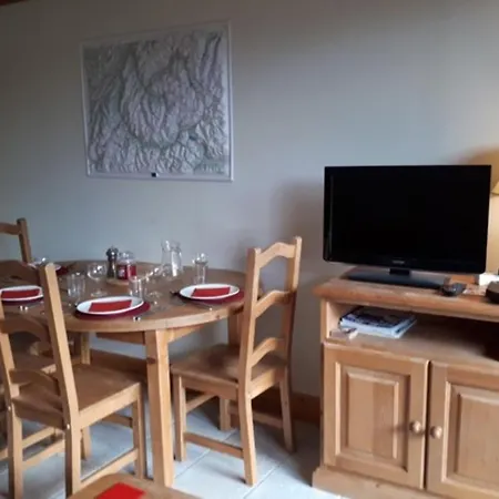 Le De Montalbert 25c